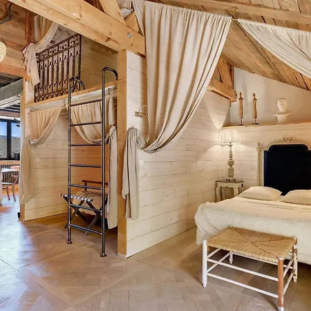 L'annexe Du Chateau Des Girards Appartement *